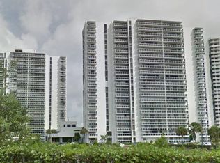 20515 E Country Club Dr APT 1000, Miami, FL 33180