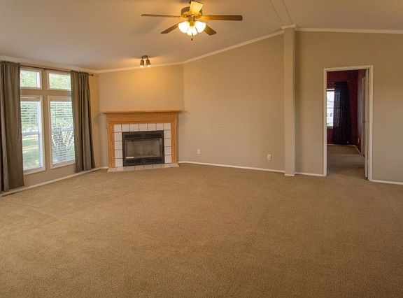4th image of 4700 Sagebrush Dr