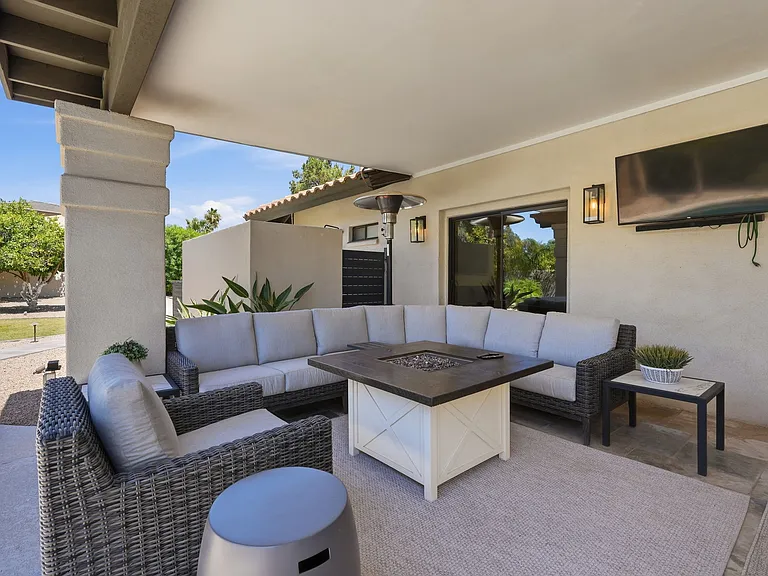 10636 E Desert Cove Ave — Photo 20