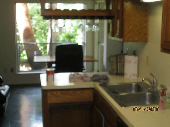 3rd image of 16222 Seahorse Dr