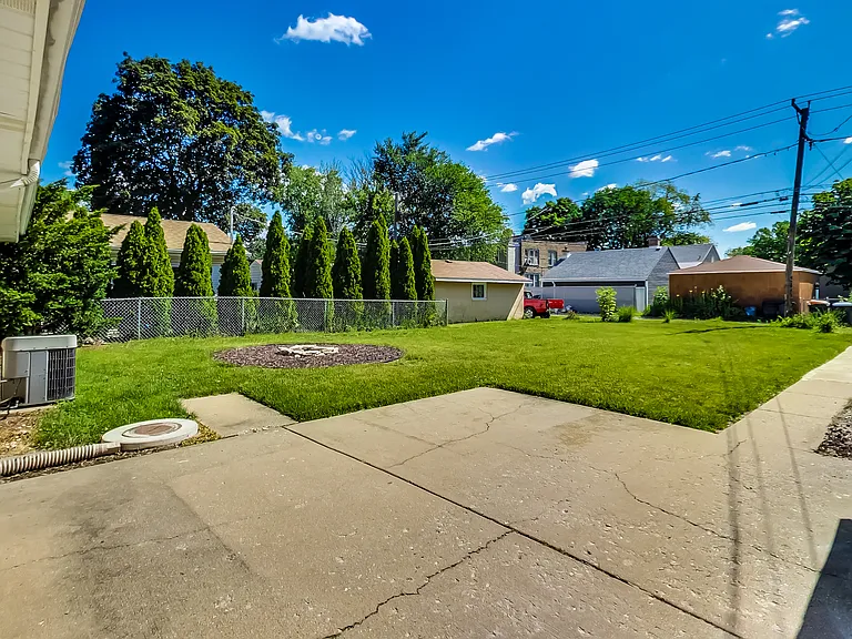 3631 Kemman Ave — Photo 26