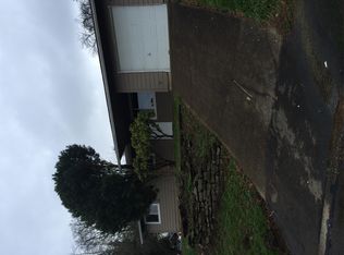 8065 SW Thorn St, Tigard, OR 97223