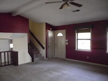 5th image of 5528 Chimney Holw