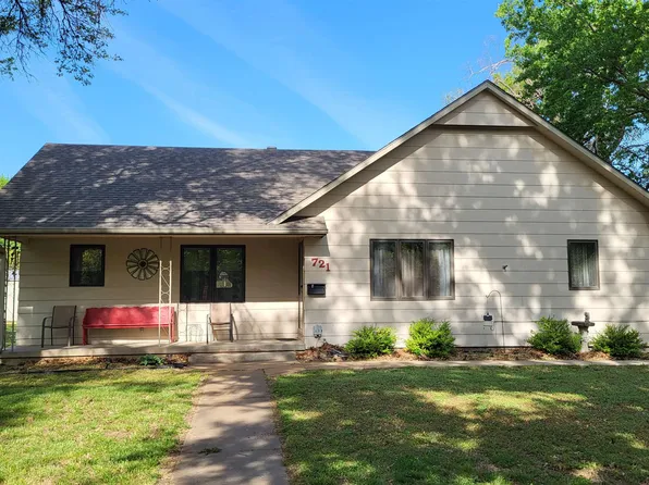 721 Chestnut St, Halstead, KS 67056
