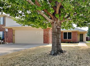 4848 Trail Hollow Dr, Fort Worth, TX 76244