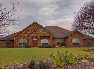 143 Meadow Arbor Dr, Weatherford, TX 76085