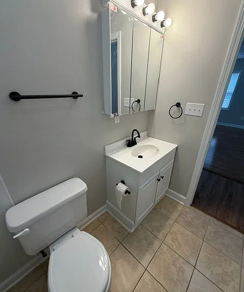 536 Linwood Ave — Photo 7