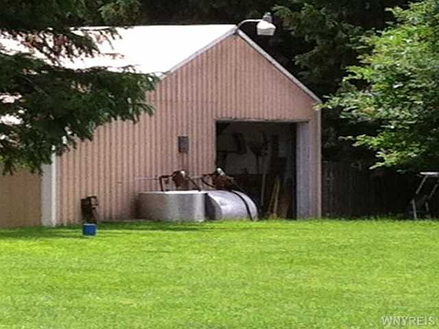 2nd image of 11888 Bixby Hill Rd
