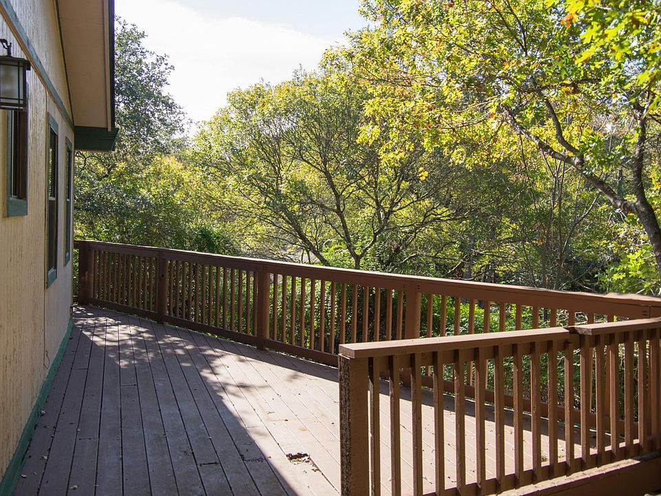 1st image of 3906 Knollwood Dr