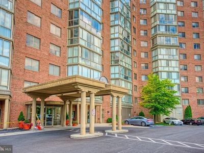 3200 N Leisure World Blvd APT 802, Silver Spring, MD, 20906