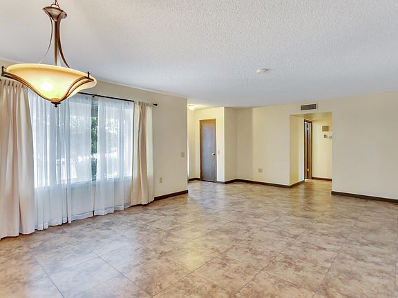 2nd image of 19017 N Welk Dr