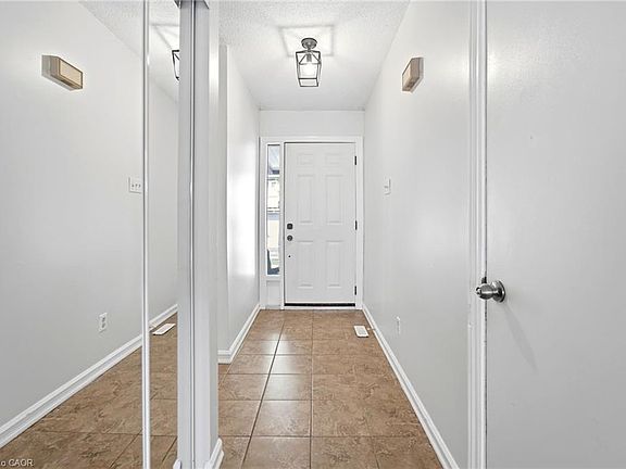 2nd image of 2200 Glenwood School Dr #35