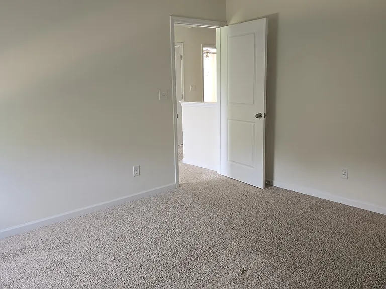 2075 Tournament Dr — Photo 16