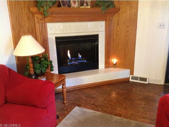 2nd image of 5867 Bear Creek Dr