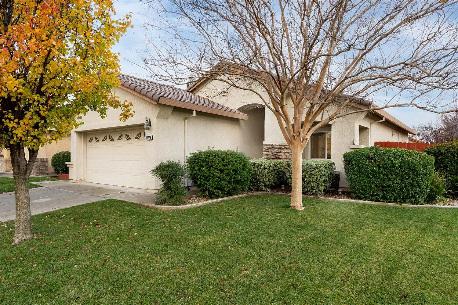 10724 Bellone Way photo 1