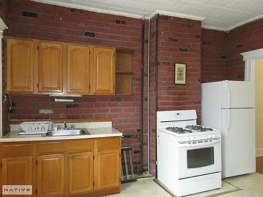 Rented by Native Real Estate LLC | media 6