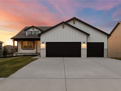 18124 Depot St, Overland Park, KS, 66013