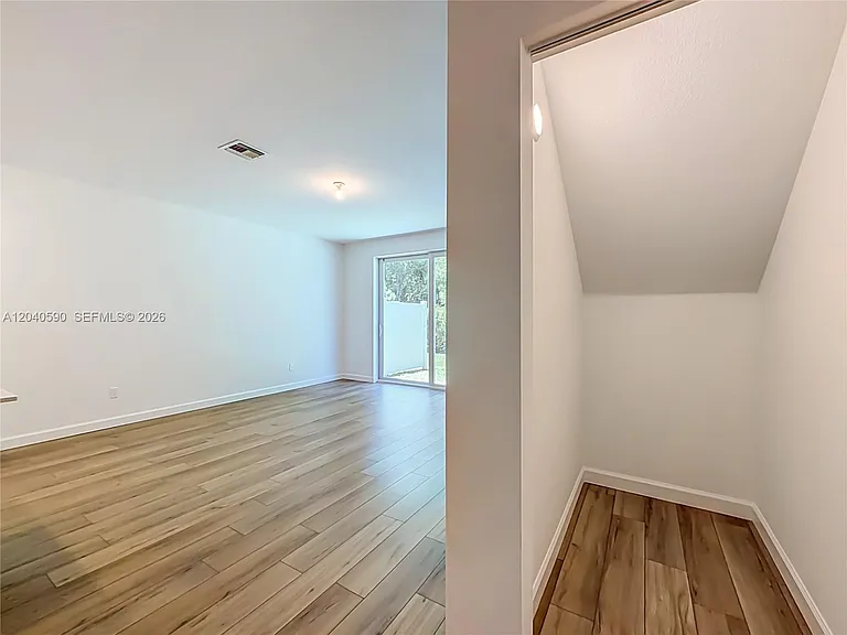 4607 Hollister Ave #4607 — Photo 13