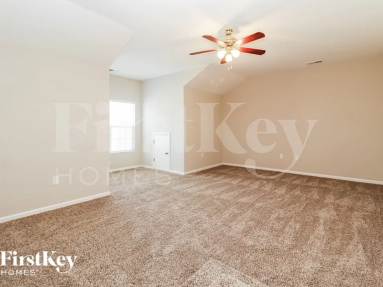 536 Brick Barn Ln — Photo 8