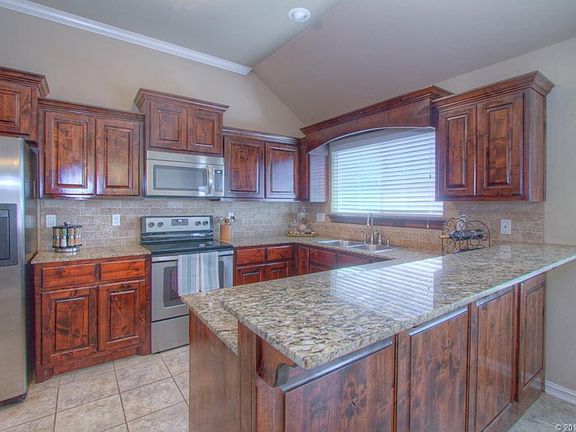 4th image of 14504 S Justin Ave