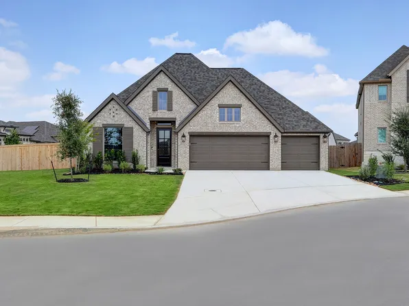 113 Pin Oak, Castroville, TX 78009