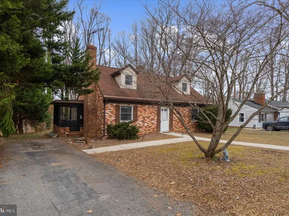 19 Well St, Huntingtown, MD 20639