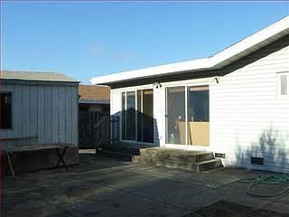 3rd image of 344 Alta Mesa Dr