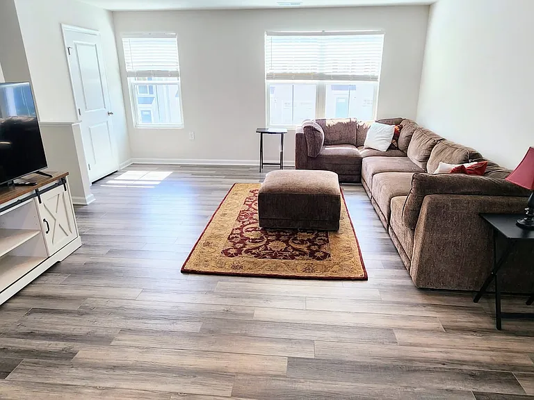 1111 Pale Moss Dr — Photo 2