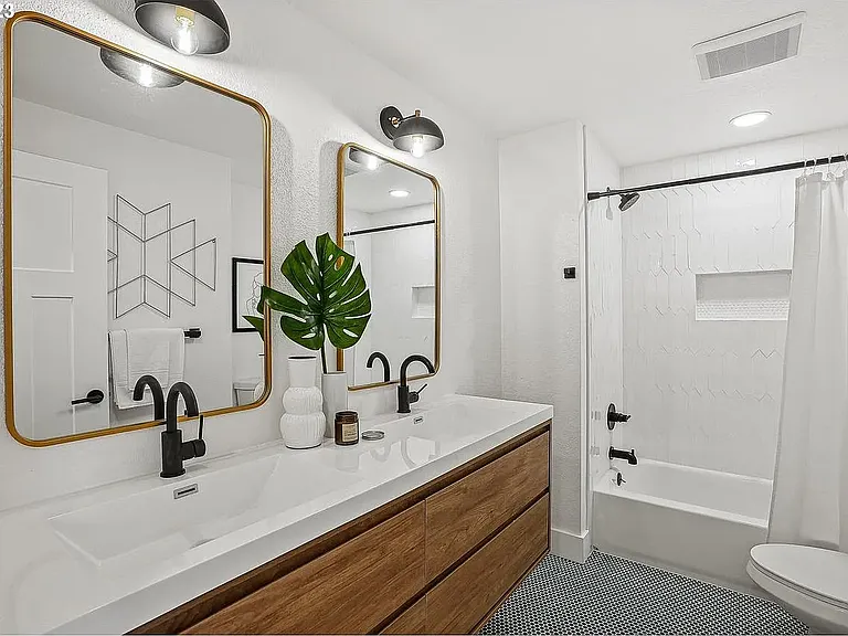 13991 Majestic Ct — Photo 18