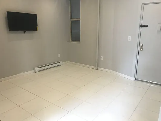 Rented by Your Vanity Realty | media 2