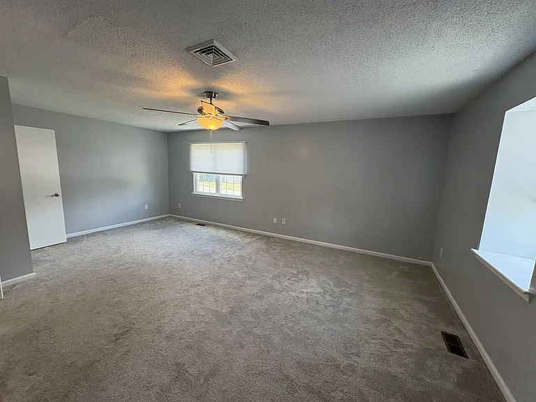1501 Antler Cir — Photo 10