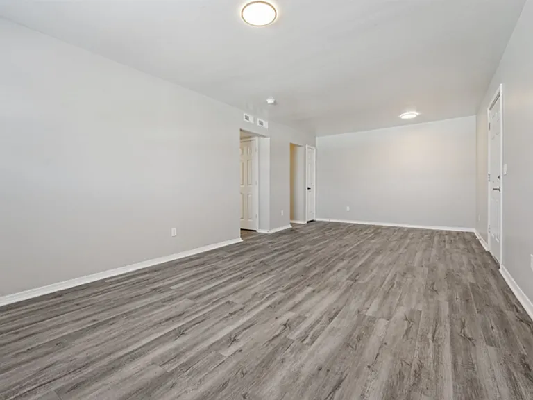 Chestnut Flats — Photo 46