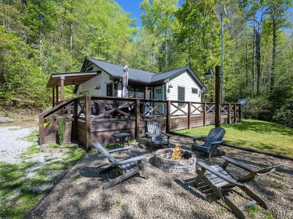 172 Short Road, Cashiers, NC 28717