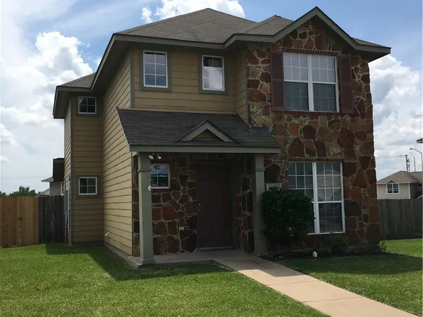 4024 Southern Trace Dr, College Station, TX 77845