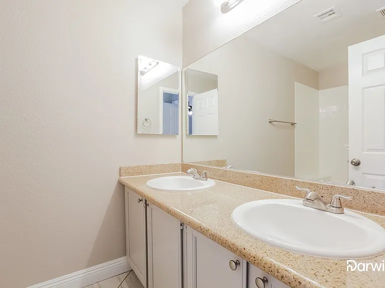 6557 Kirwan Heights Way — Photo 10
