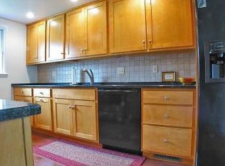 518 N Wynnewood Ave, Wynnewood, PA 19096