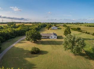 7401 E Hubbard Rd, Ponca City, OK 74604