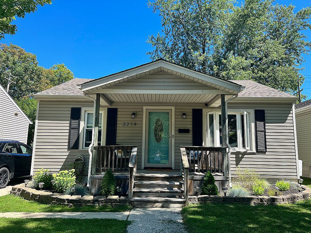 3214 10th Ave, Port Huron, MI 48060 Zillow