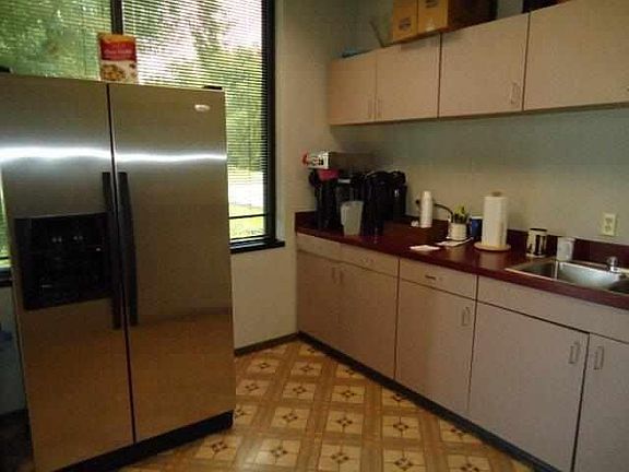 5th image of 1323 Port Neches Ave