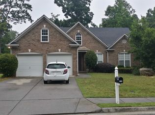 2530 Chandler Grove Dr, Buford, GA 30519
