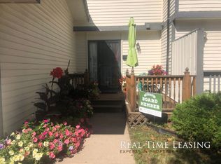 561 Central Ave W, Saint Paul, MN 55103