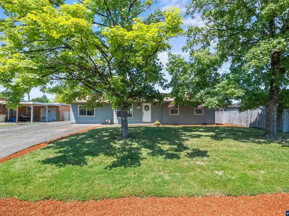 1149 23rd Ave SE, Albany, OR 97322