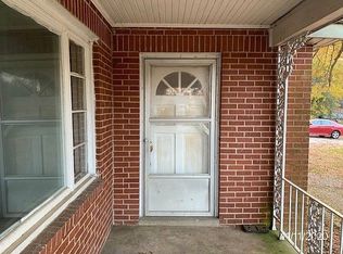 114 Old Denmark Rd, Jackson, TN 38301