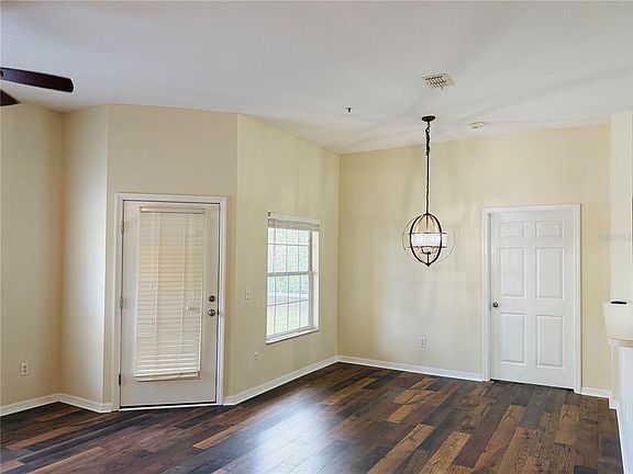 5th image of 970 Spring Garden Ave #311