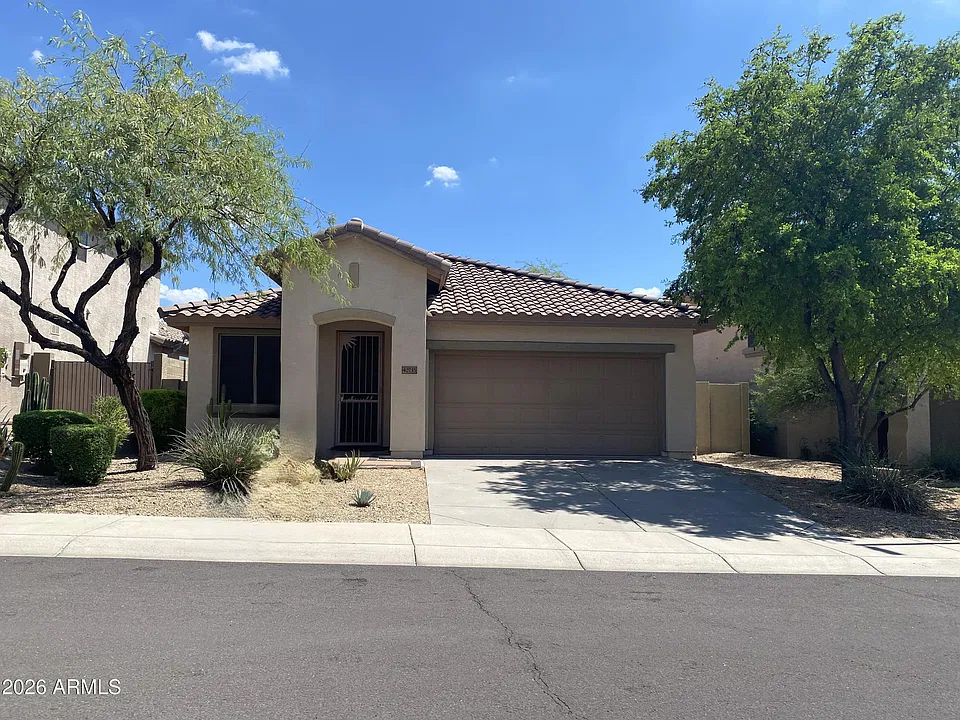 40735 N Trailhead Way