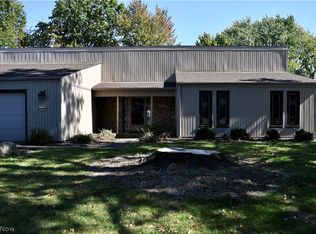 10809 Waterfall Rd, Strongsville, OH 44149