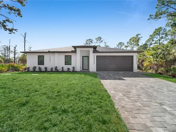 3407 65th St W, Lehigh Acres, FL 33971