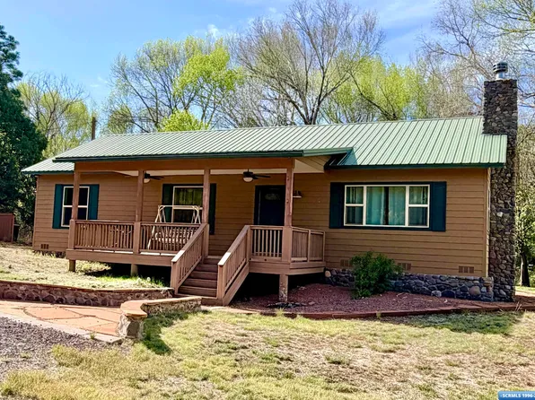 991 Highway 35, Mimbres, NM 88049