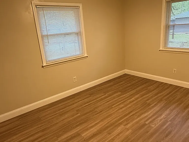 2316 Lima Ln — Photo 31