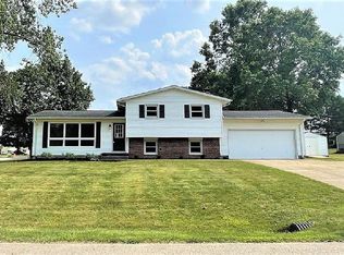 3221 Roanoke St NW, Massillon, OH 44646